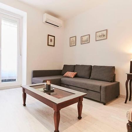 Original Y Coqueto Apartamento Junto A Plaza Mayor Apartment Madrid Exterior photo