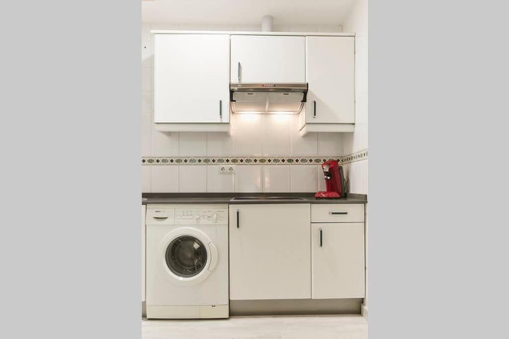 Original Y Coqueto Apartamento Junto A Plaza Mayor Apartment Madrid Exterior photo